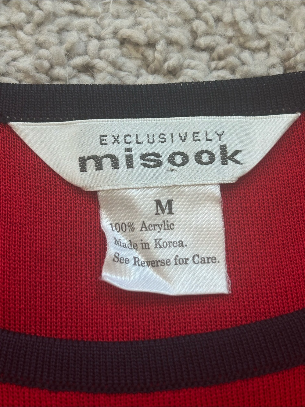 MISOOK Muscle Tank - Picture 4 of 4